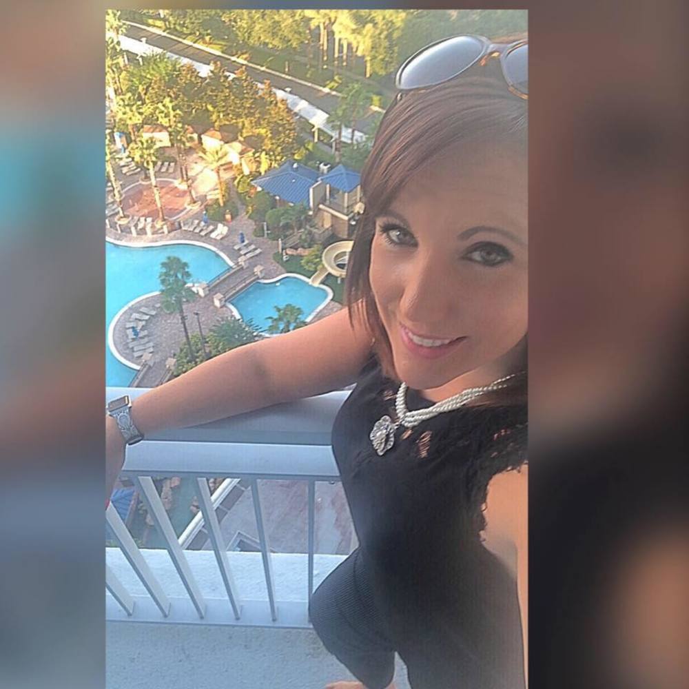 Meet your Posher, Stephanie